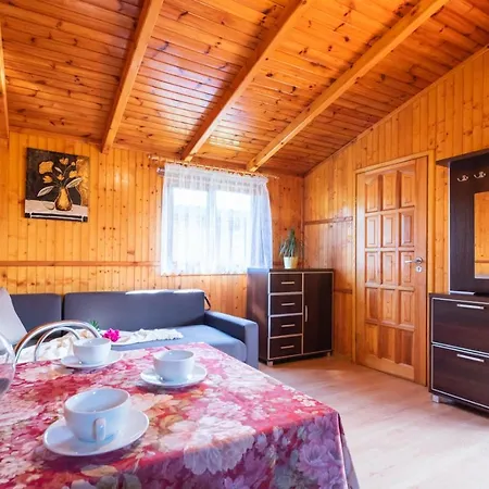 Bursztyn Konukevi 3*
