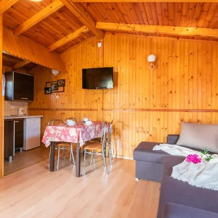 Gasthuis Bursztyn 3*