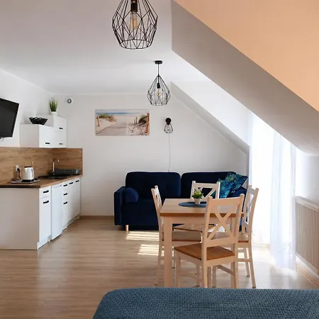Bursztyn 3* Dąbki